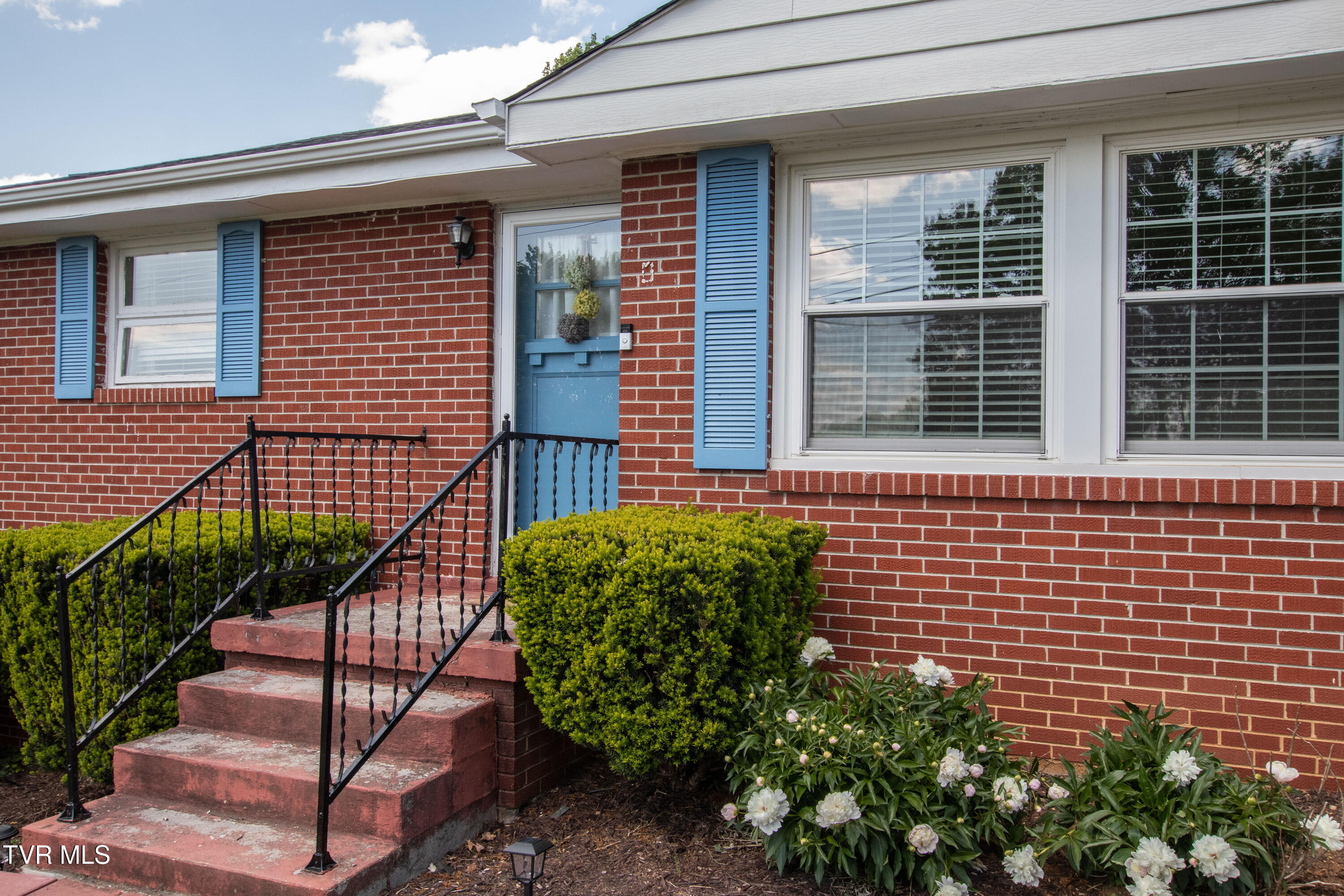 501 Cheyenne Road Bristol, VA 24201 - Photo 4 of 58 Cheyenne-6