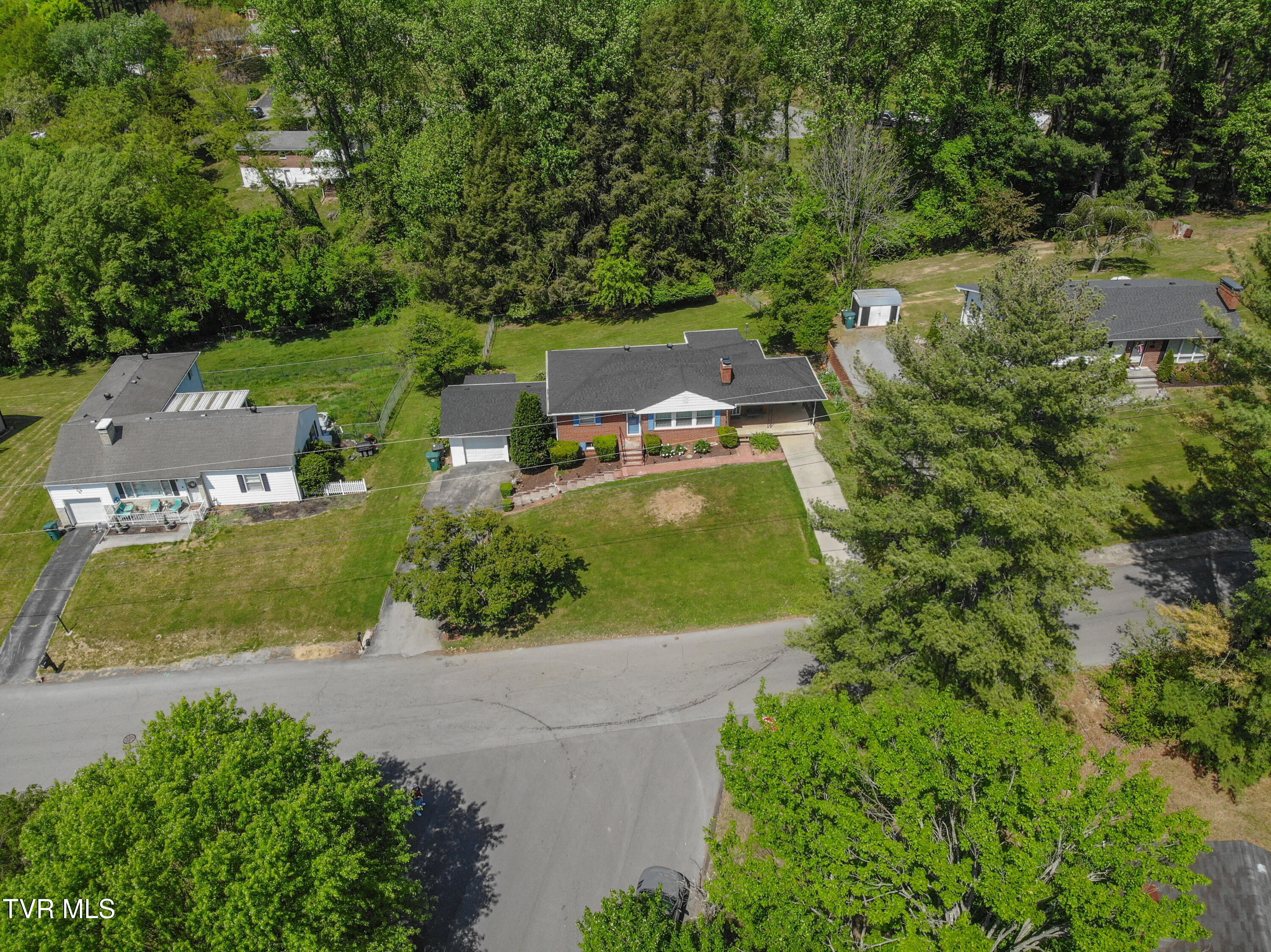 501 Cheyenne Road Bristol, VA 24201 - Photo 57 of 58 Cheyenne-60