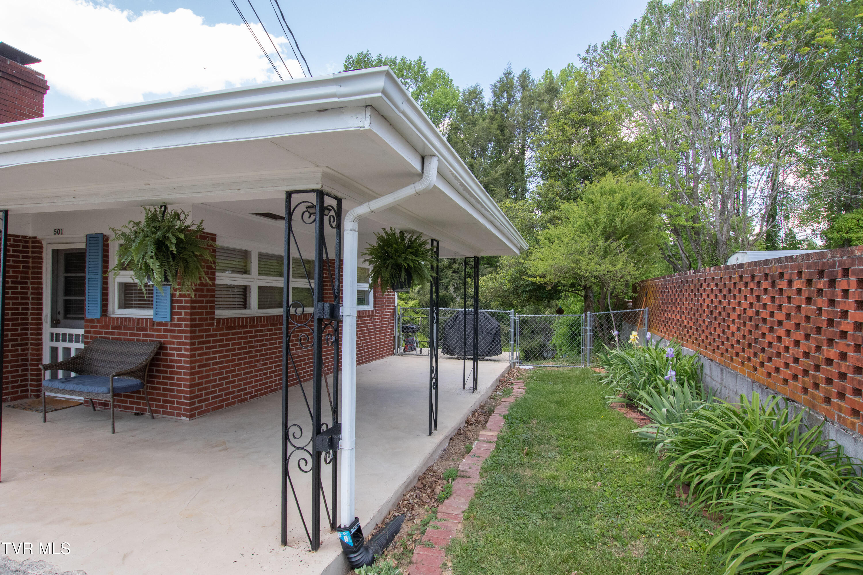 501 Cheyenne Road Bristol, VA 24201 - Photo 8 of 58 Cheyenne-12