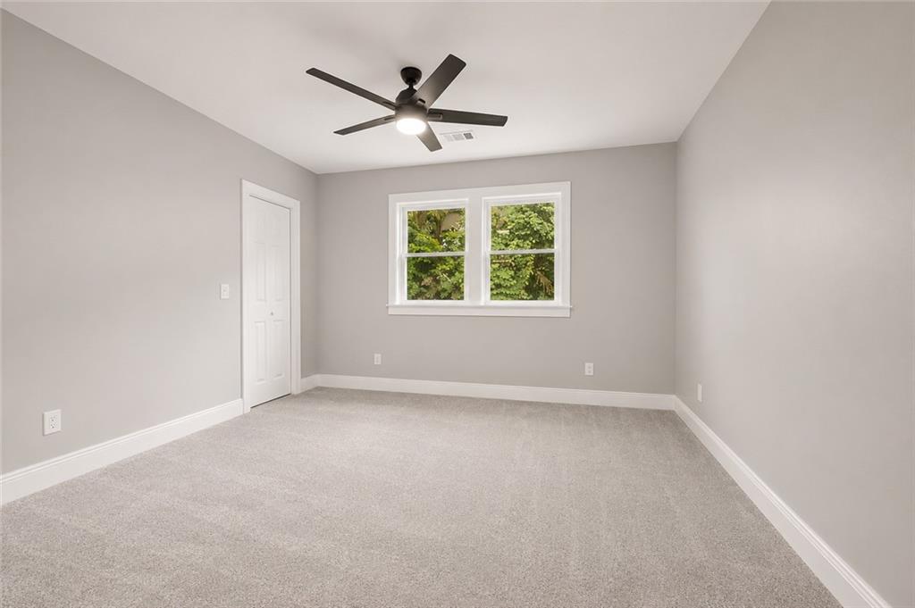 1658 Temple Avenue Atlanta, GA 30337 - Photo 22 of 24
