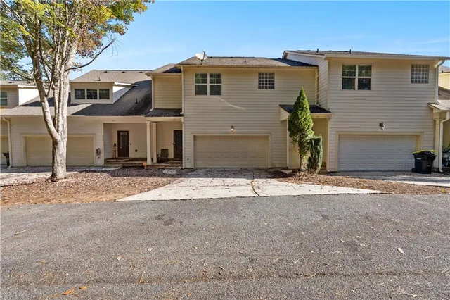 $355,000 | 155 Highwoods Parkway, Newnan, GA 30265