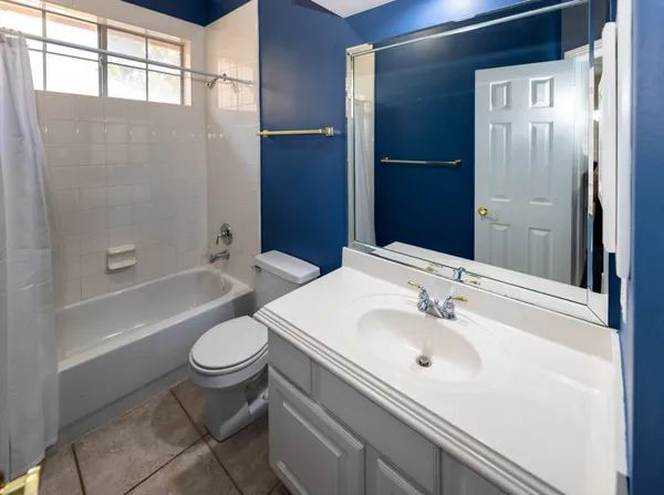 $4,200 | 2435 Thorndon Park Court, League City, TX 77573