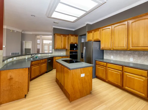 $4,200 | 2435 Thorndon Park Court, League City, TX 77573