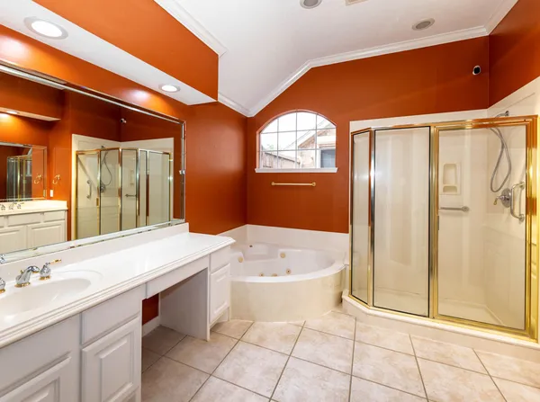 $4,200 | 2435 Thorndon Park Court, League City, TX 77573