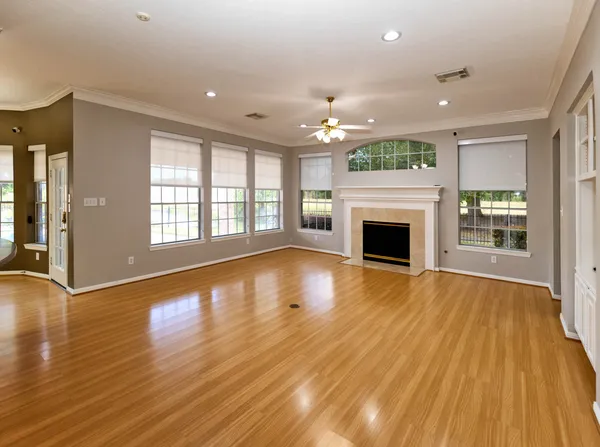 $4,200 | 2435 Thorndon Park Court, League City, TX 77573