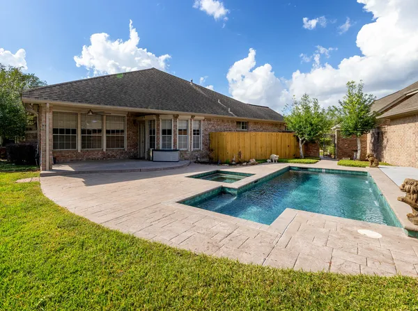 $4,200 | 2435 Thorndon Park Court, League City, TX 77573