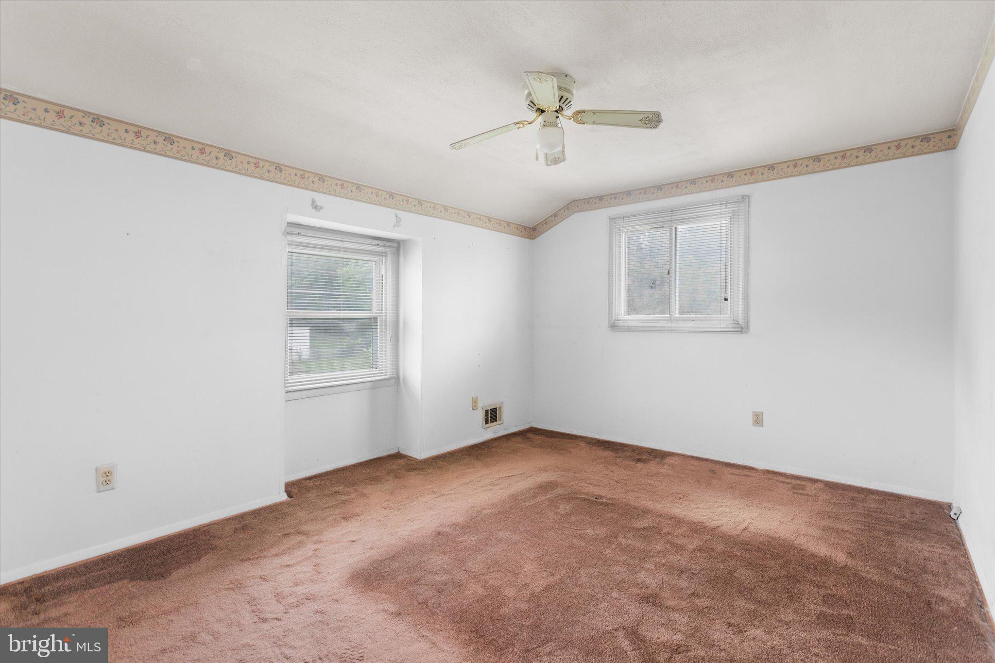 5677 Arnhem Road Baltimore, MD 21206 - Photo 22 of 28 Gallery Image 22