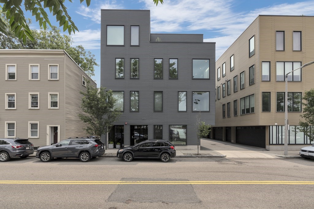 537 East 1st Street, Unit 4 Boston, MA 02127 - Photo 33 of 33