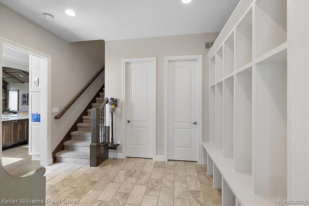 4838 Pinecrest Court Rochester, MI 48306 - Photo 27 of 91