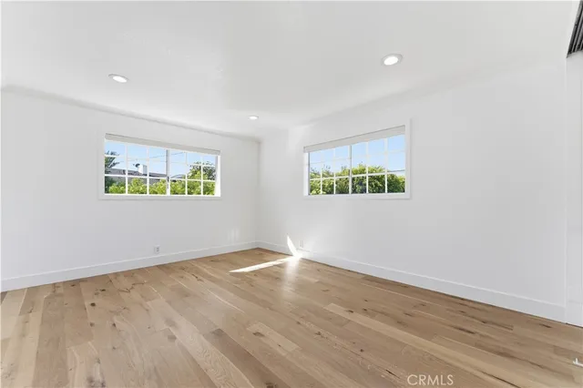 $25,000 | 515 Kings Place, Newport Beach, CA 92663