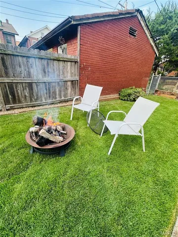 $1,200 | 4250 Michigan Avenue, Unit B, St. Louis, MO 63111