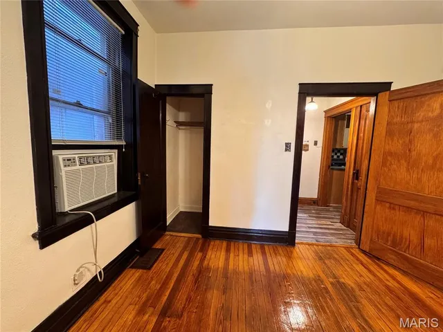 $1,200 | 4250 Michigan Avenue, Unit B, St. Louis, MO 63111