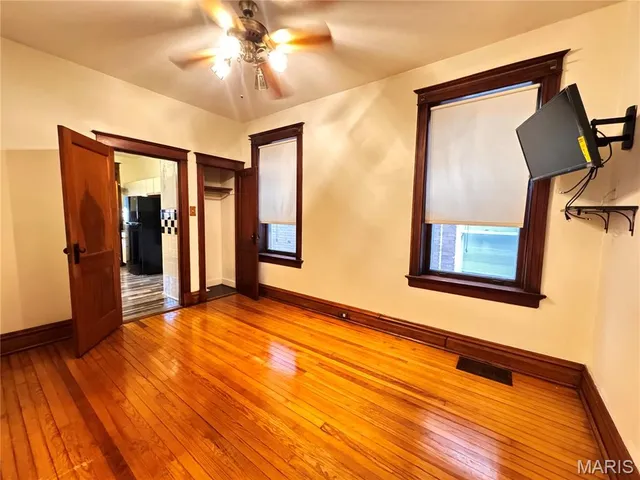 $1,200 | 4250 Michigan Avenue, Unit B, St. Louis, MO 63111