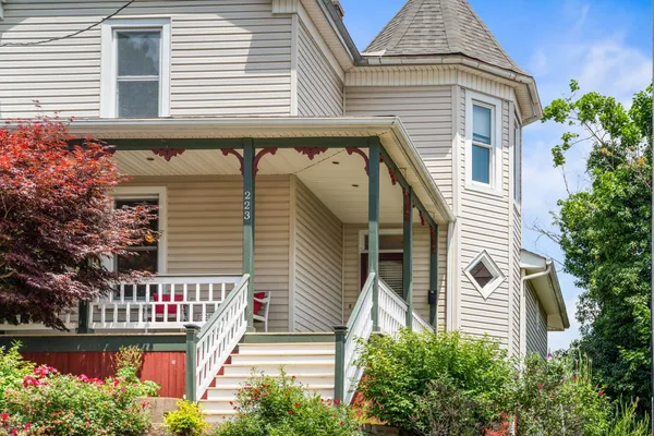 $349,000 | 223 North Madison Street, Staunton, VA 24401
