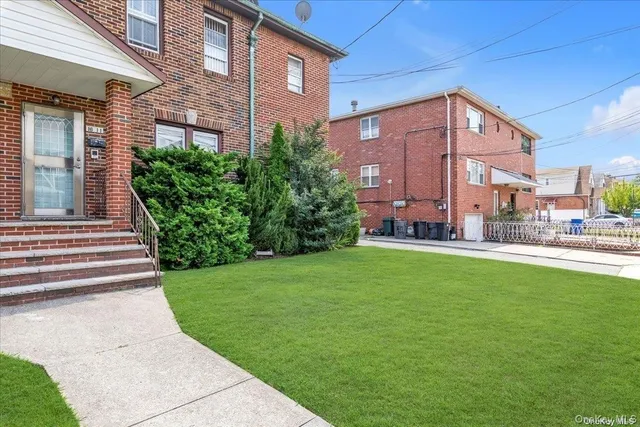 $1,399,000 | 16-11 149th Street | Whitestone