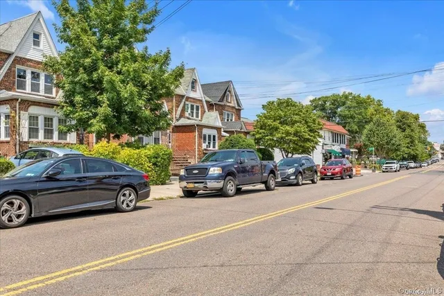 $1,399,000 | 16-11 149th Street | Whitestone