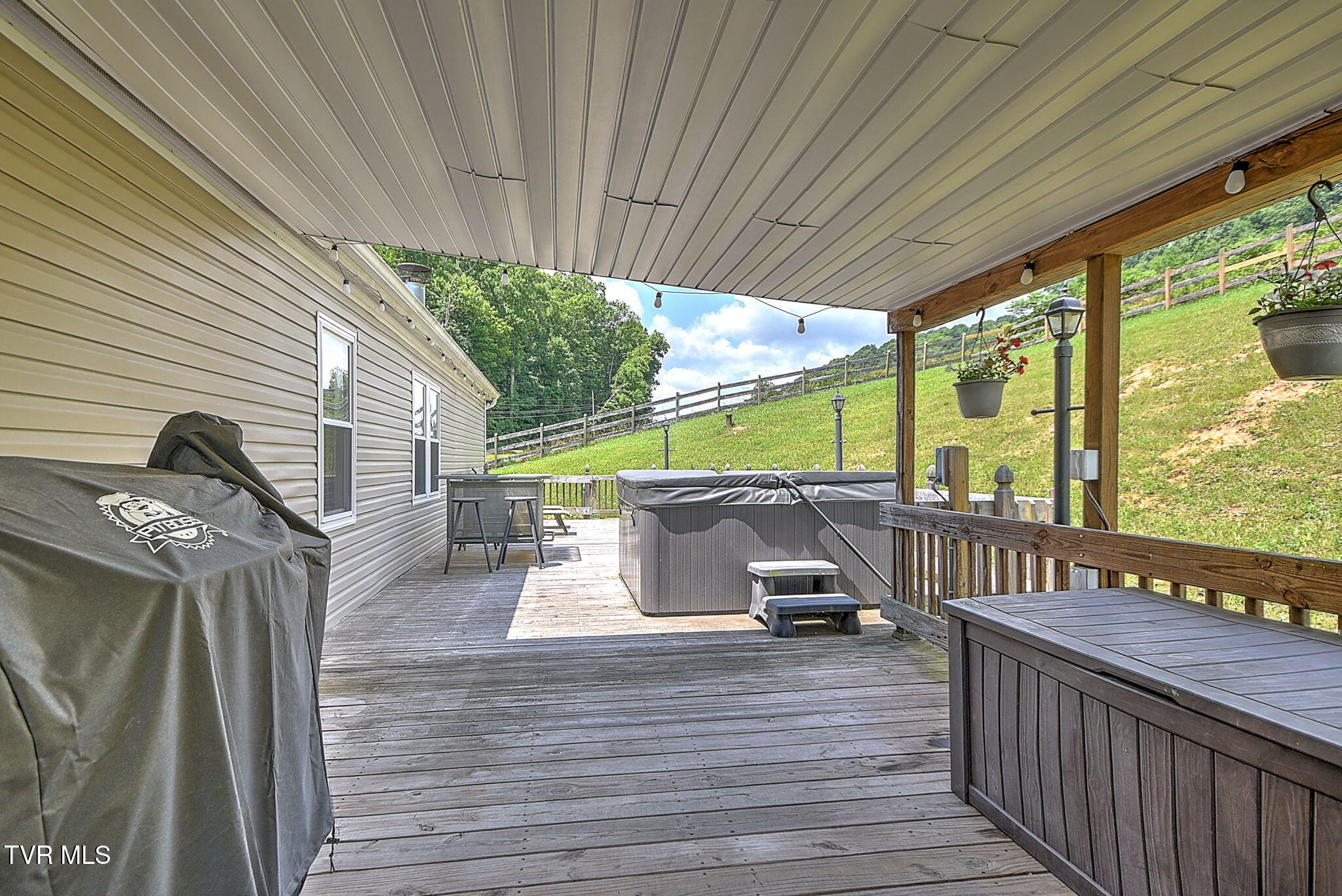 6801 Boozy Creek Road Bristol, VA 24202 - Photo 36 of 47 36-web-or-mls-6801 Boozy Creek RA-36
