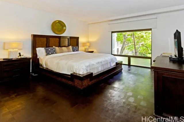 $7,000 | 4999 Kahala Avenue, Unit 325, Honolulu, HI 96816