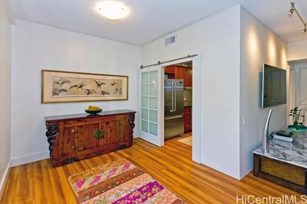 $7,500 | 4999 Kahala Avenue, Unit 325, Honolulu, HI 96816