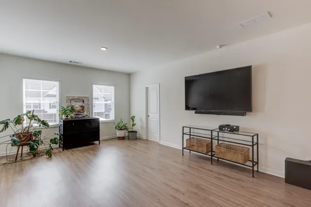 $400,000 | 5317 Briggs Street, Flowery Branch, GA 30542