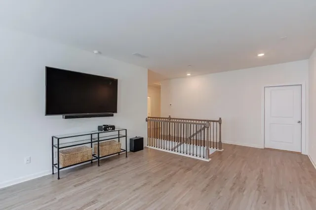 $400,000 | 5317 Briggs Street, Flowery Branch, GA 30542