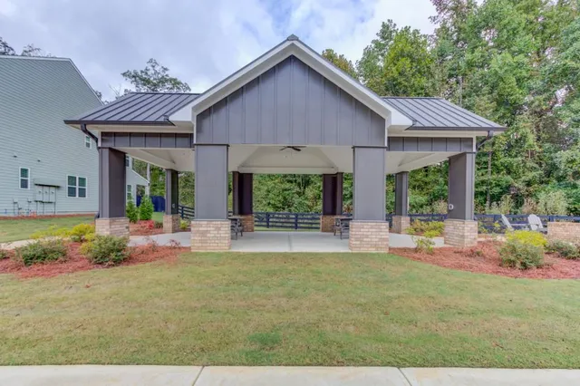 $400,000 | 5317 Briggs Street, Flowery Branch, GA 30542