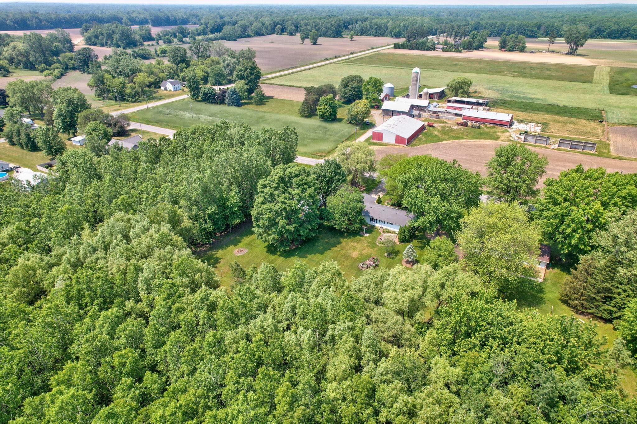 4090 Townline Road Birch Run, MI 48415 - Photo 44 of 45 50111744-43.JPG