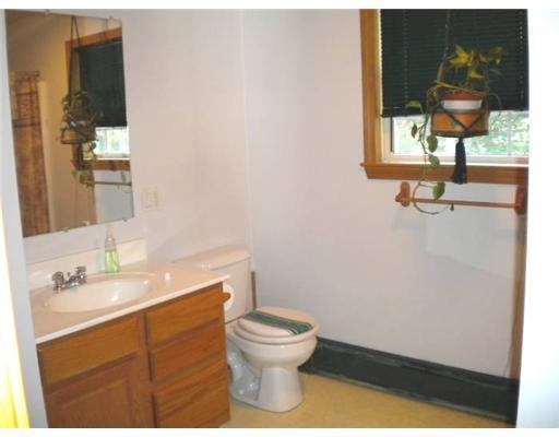 303 Granite Hill Road Manchester, ME 04351 - Photo 14 of 18 Bathroom.