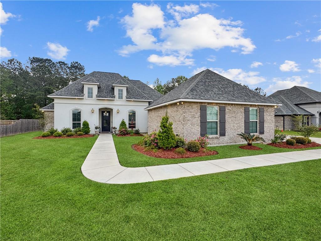 205 Saw Grass Loop Covington, LA 70435 - Photo 4 of 51 Gallery Image 4