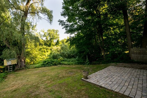 137 Bedford Road Woburn, MA 01801 - Photo 12 of 12 Gallery Image 12