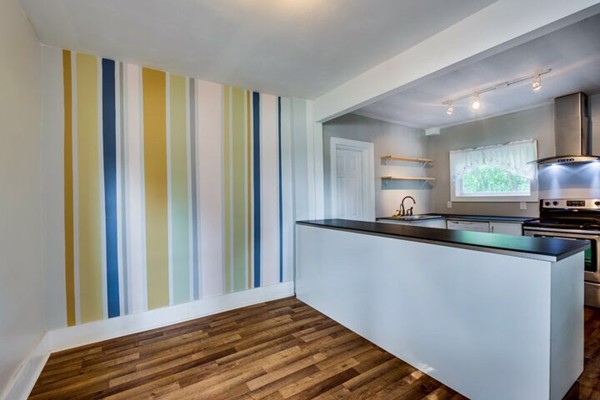 137 Bedford Road Woburn, MA 01801 - Photo 2 of 12 Gallery Image 2
