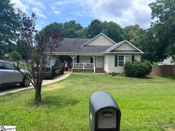 $244,500 | 1405 Bishop Road, Inman, SC 29349