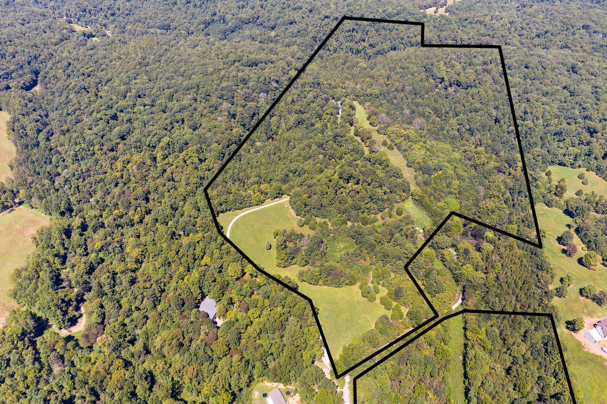 3250 Luther Ragan Road Palmyra, TN 37142 - Photo 5 of 44 a bathroom with a shower