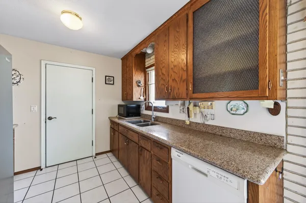 $339,000 | 3512 McKnight Road North, White Bear Lake, MN 55110