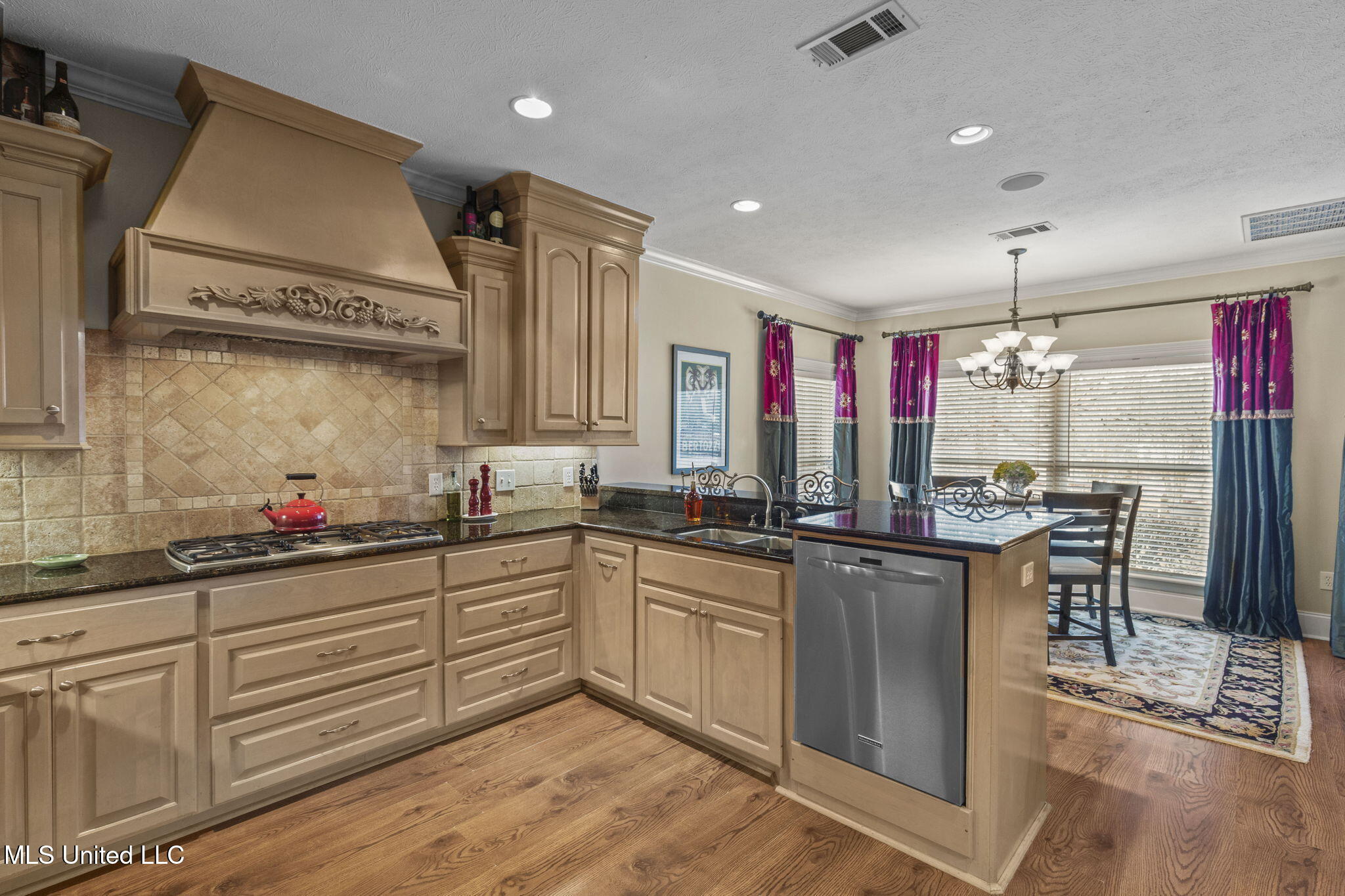 512 Fox Bay Ridge Brandon, MS 39047 - Photo 25 of 85 25-web-or-mls-512 Fox Bay Ridge-25