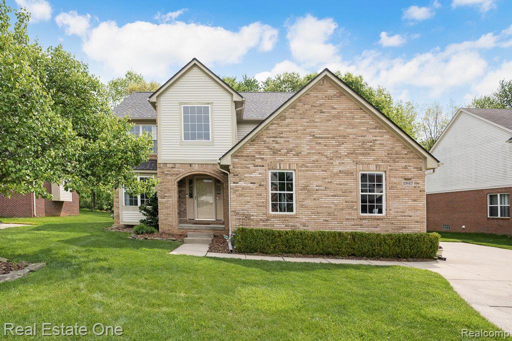 2817 Long Meadow Lane Rochester Hills, MI 48307 - Photo 1 of 57