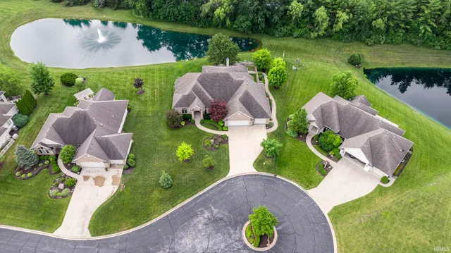 $979,900 | 1618 Autumn Run, Fort Wayne, IN 46845