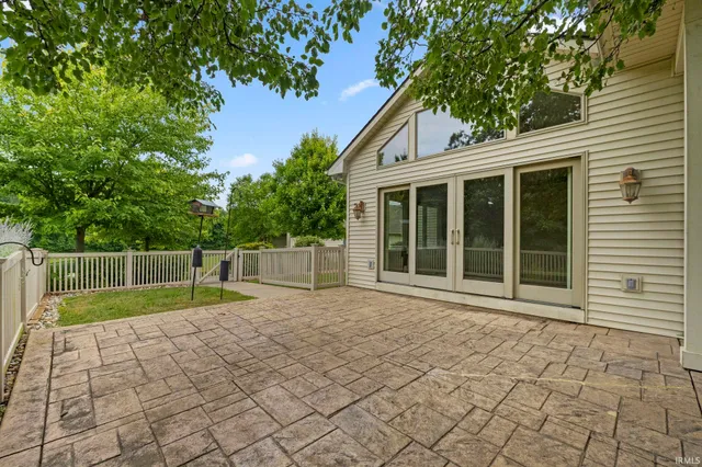 $979,900 | 1618 Autumn Run, Fort Wayne, IN 46845