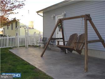 128 Georgia Road Pennsville, NJ 08070 - Photo 10 of 12 Exterior Back