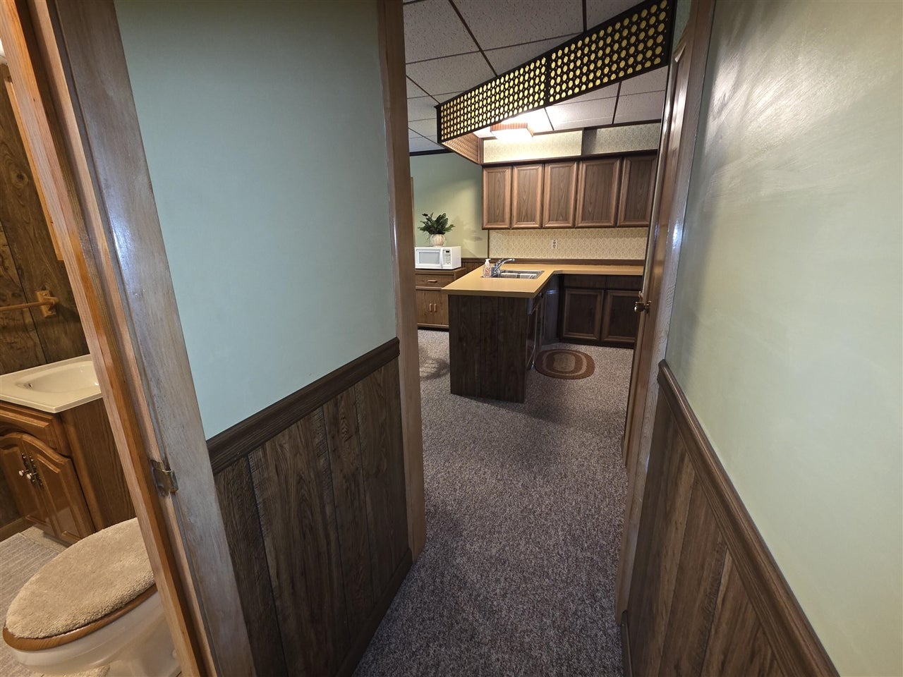 1465 Holton Road Muskegon, MI 49445 - Photo 10 of 39 Gallery Image 10