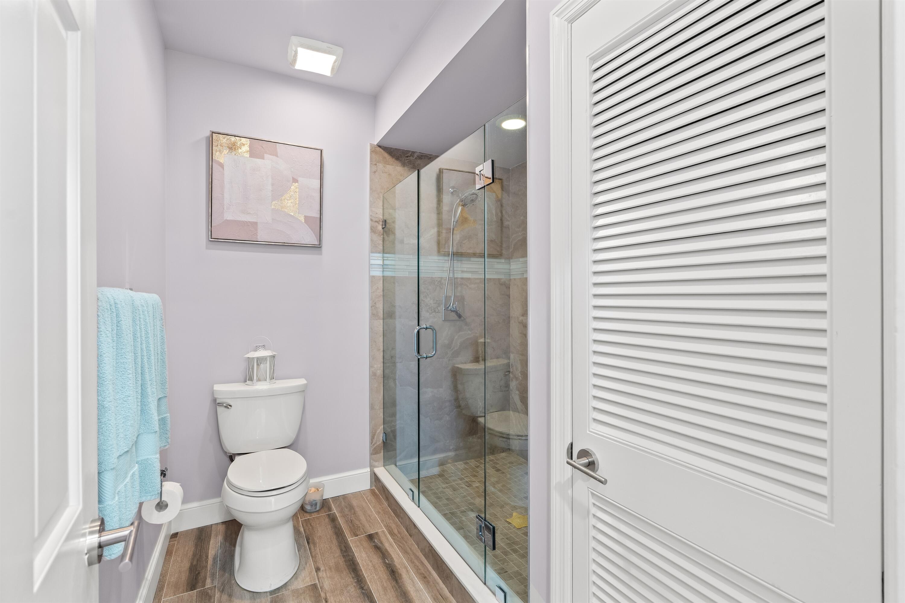 5900 Old Ocean Boulevard, Unit A9 Ocean Ridge, FL 33435 - Photo 13 of 21 PRIMARY_BATH_2_DT