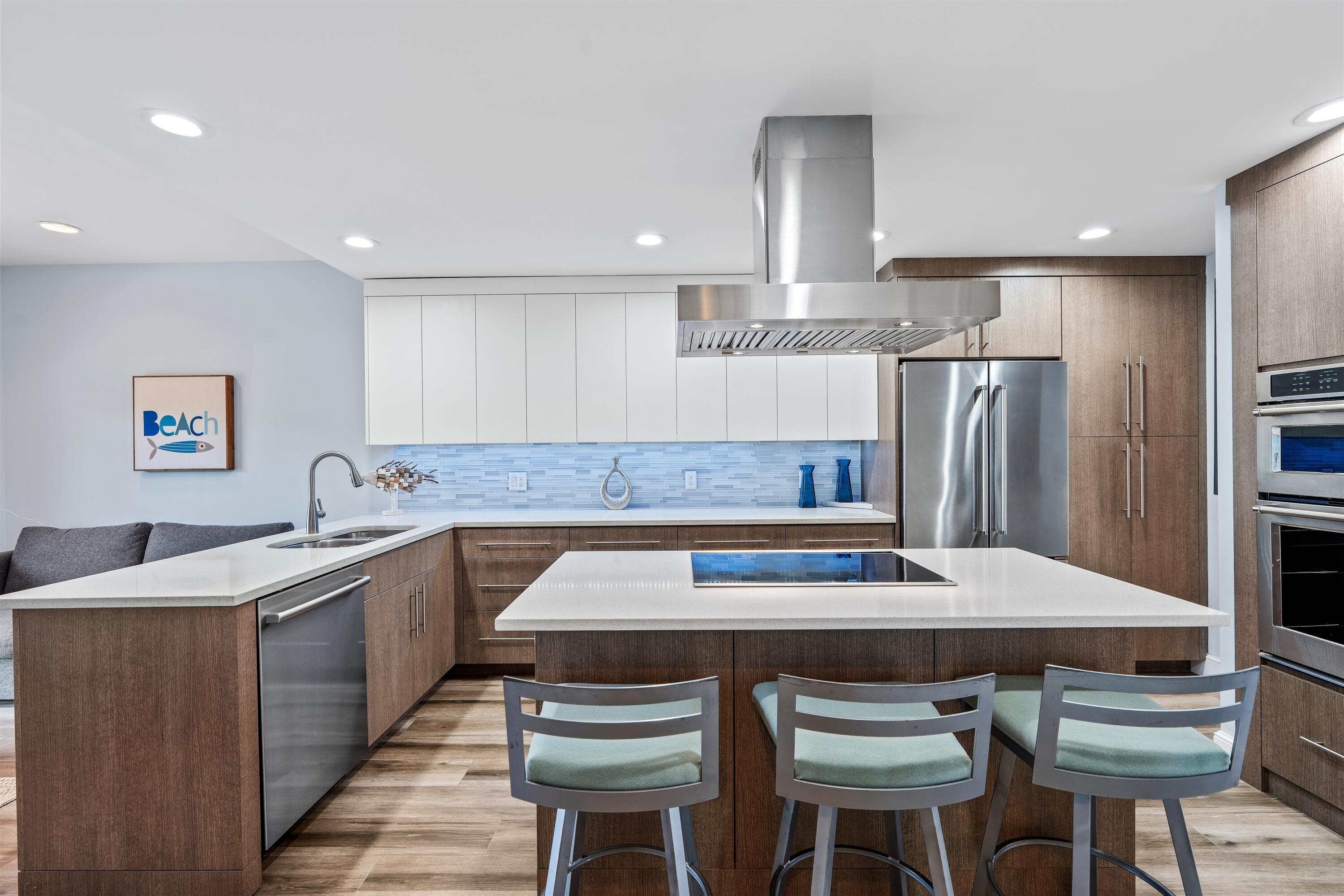 5900 Old Ocean Boulevard, Unit A9 Ocean Ridge, FL 33435 - Photo 5 of 21 KITCHEN_STRAIGHT_DT