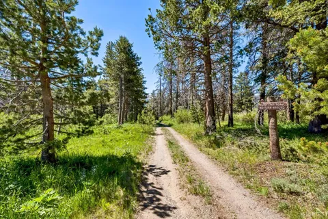 $245,000 | 4 Caples Lake, Unit 4, Twin Bridges, CA 95735