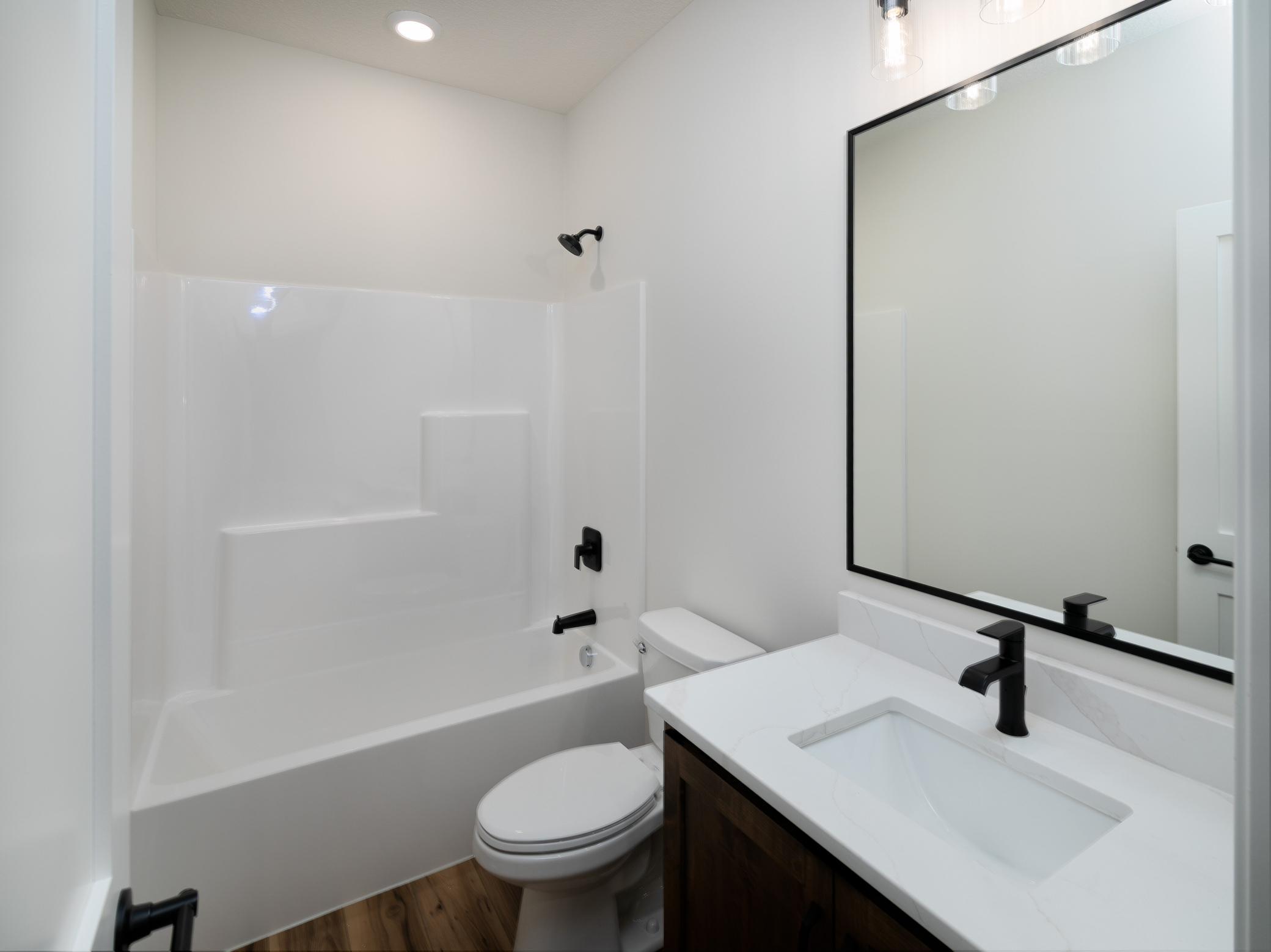 13391 Cadogan Way Rosemount, MN 55068 - Photo 7 of 10