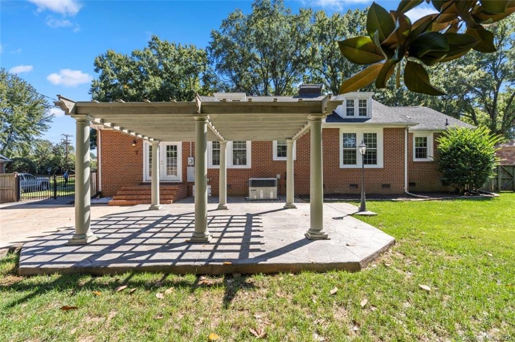 6000 Sharon Road Charlotte, NC 28210 - Photo 35 of 41 Gallery Image 35
