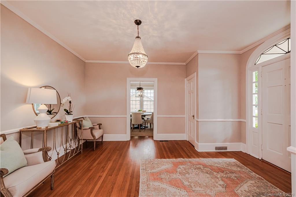 6000 Sharon Road Charlotte, NC 28210 - Photo 7 of 41 Gallery Image 7
