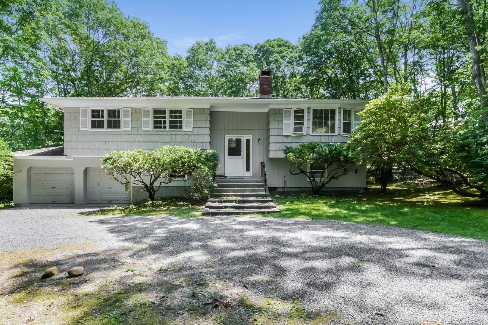 34 Pheasant Road Sag Harbor, NY 11963 - Photo 1 of 15 Gallery Image 1