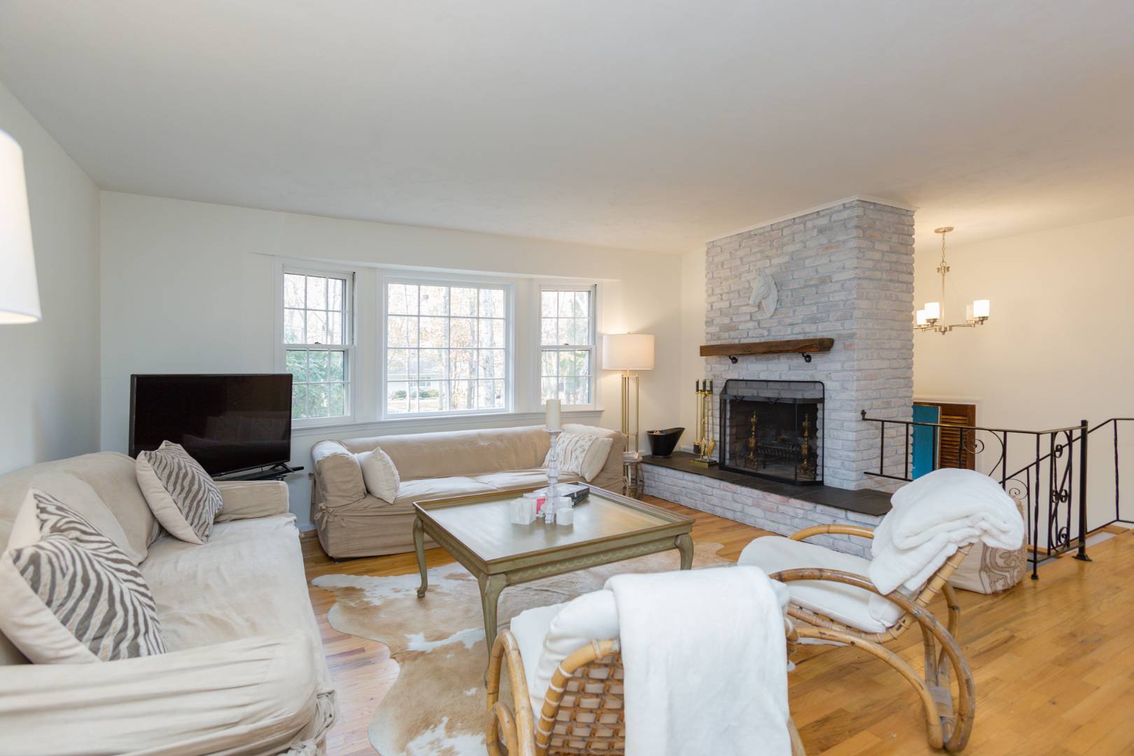 34 Pheasant Road Sag Harbor, NY 11963 - Photo 3 of 15 Gallery Image 3