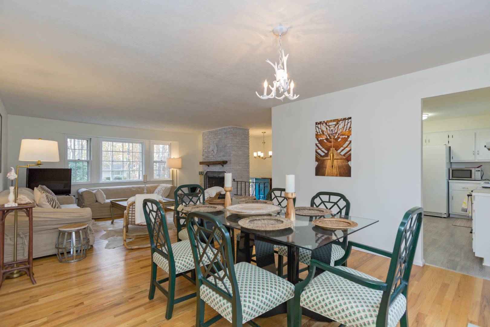 34 Pheasant Road Sag Harbor, NY 11963 - Photo 5 of 15 Gallery Image 5