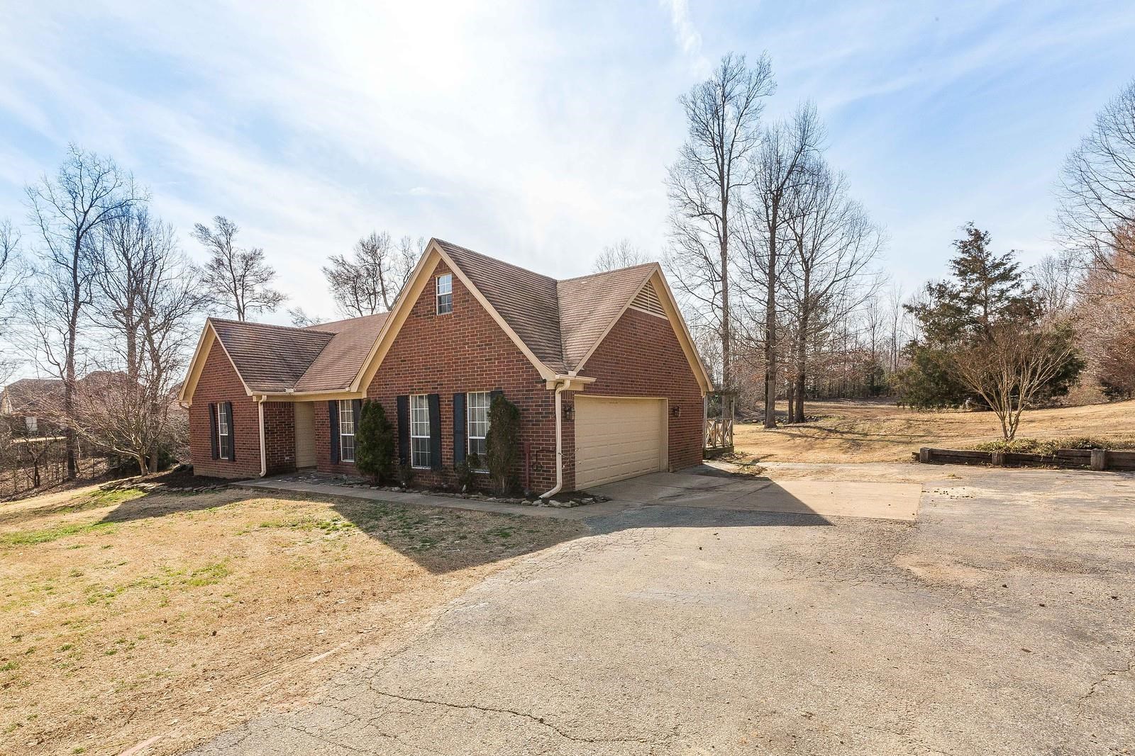 235 Fawn Road Oakland, TN 38060 - Photo 3 of 24 Gallery Image 3